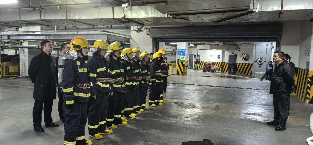 兄弟单元联动发展消防演练 共筑安全防线
