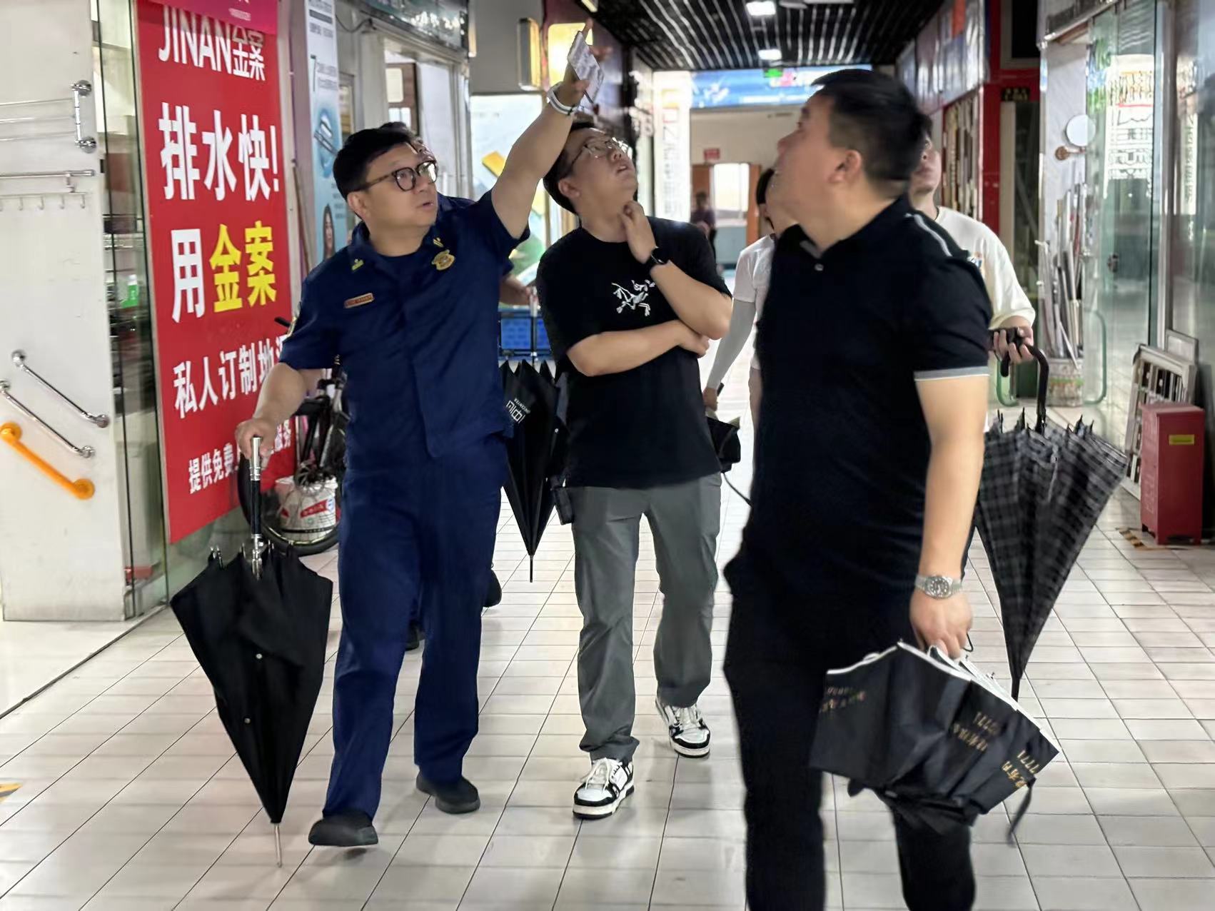 拱墅区消防大队走访查抄了CQ9电子市场