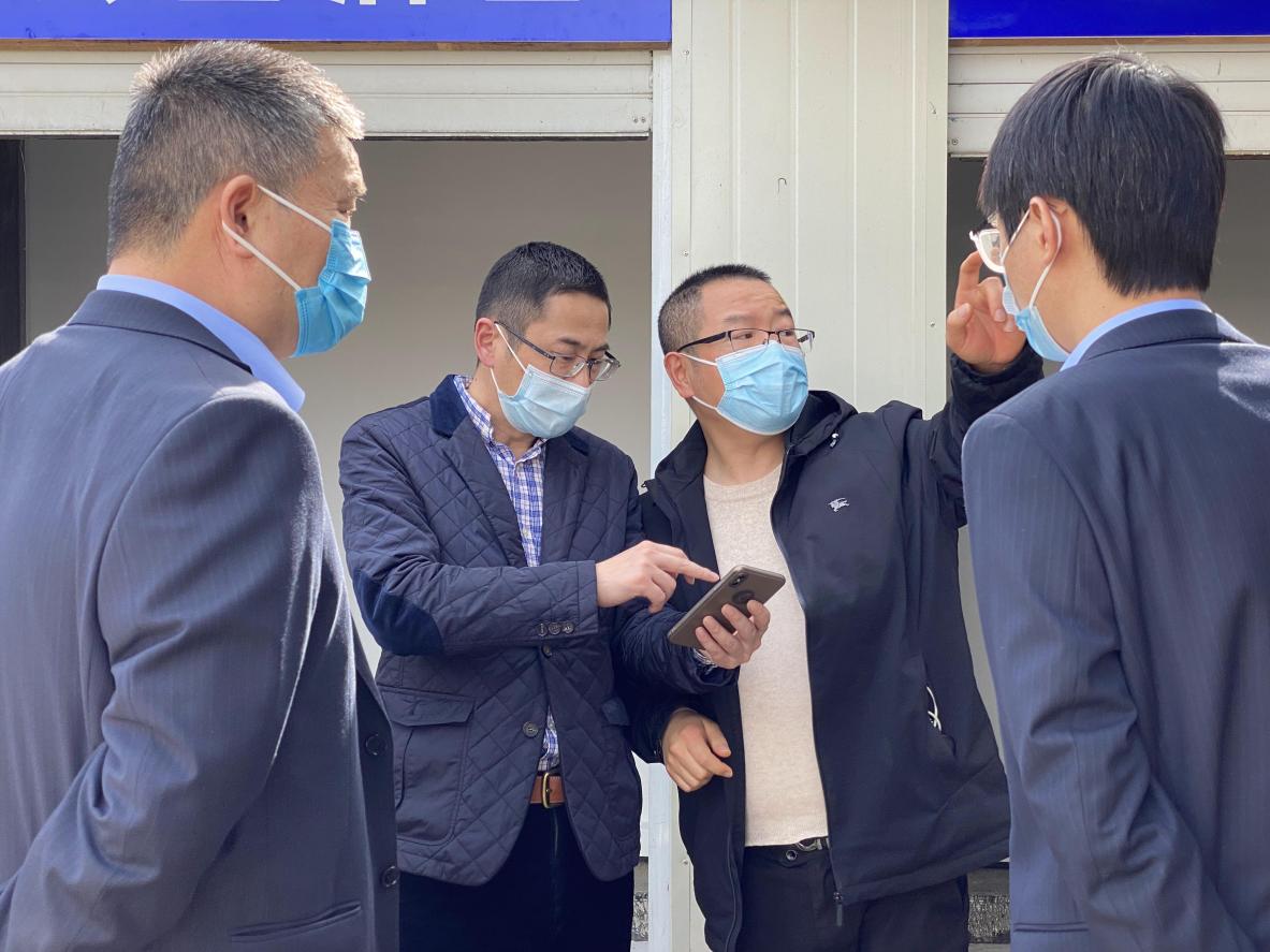 杭州市市场监管局杨庆副处长光临钱江商城发展进口商品疫情防控领导工作