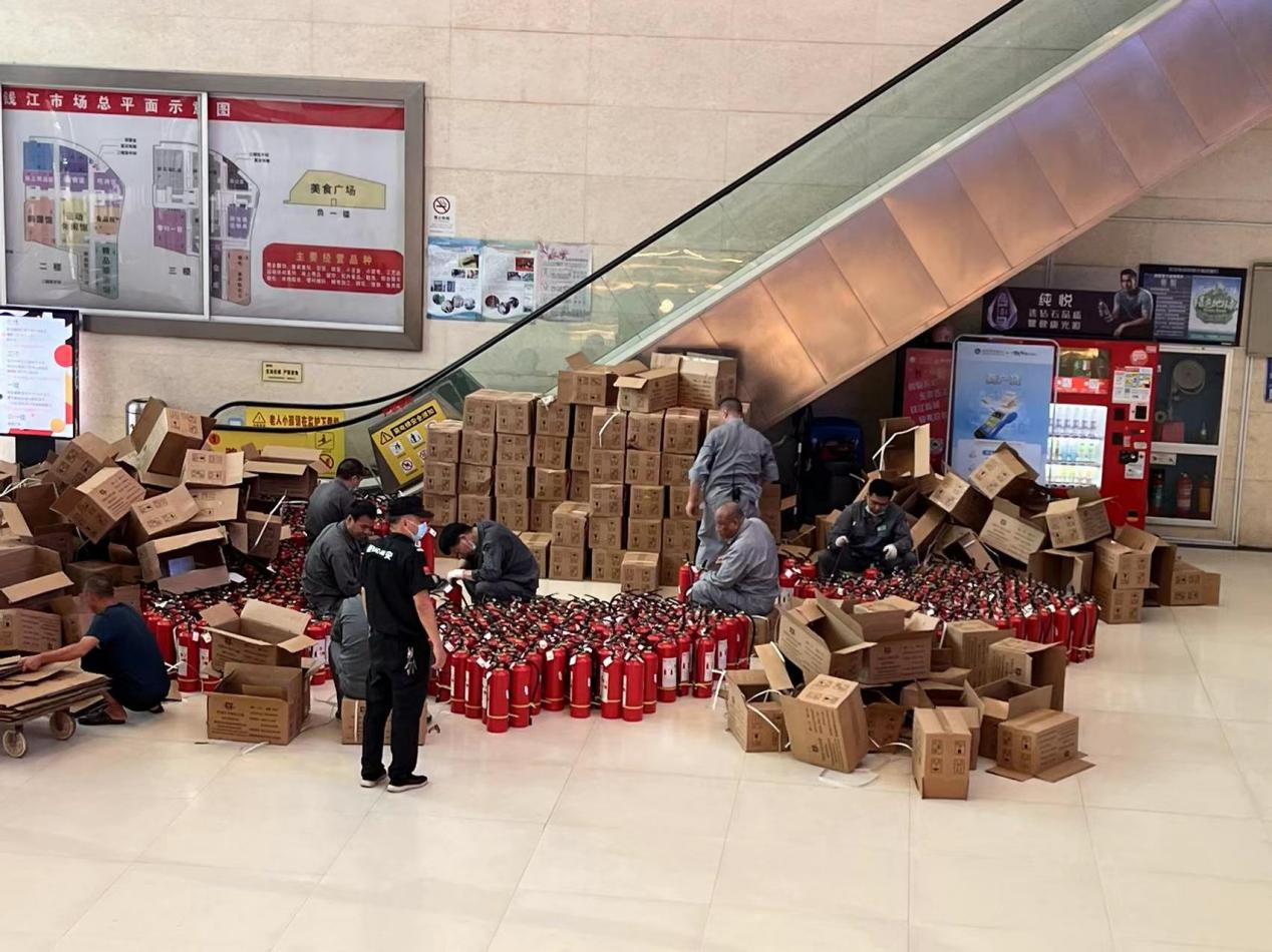 严查严管严治，钱江商城实现灭火器更换工作