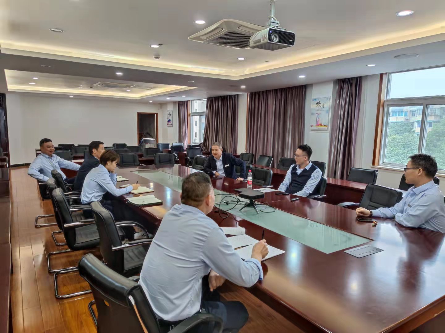 钱江商城召开 第四届消防活动会带头会