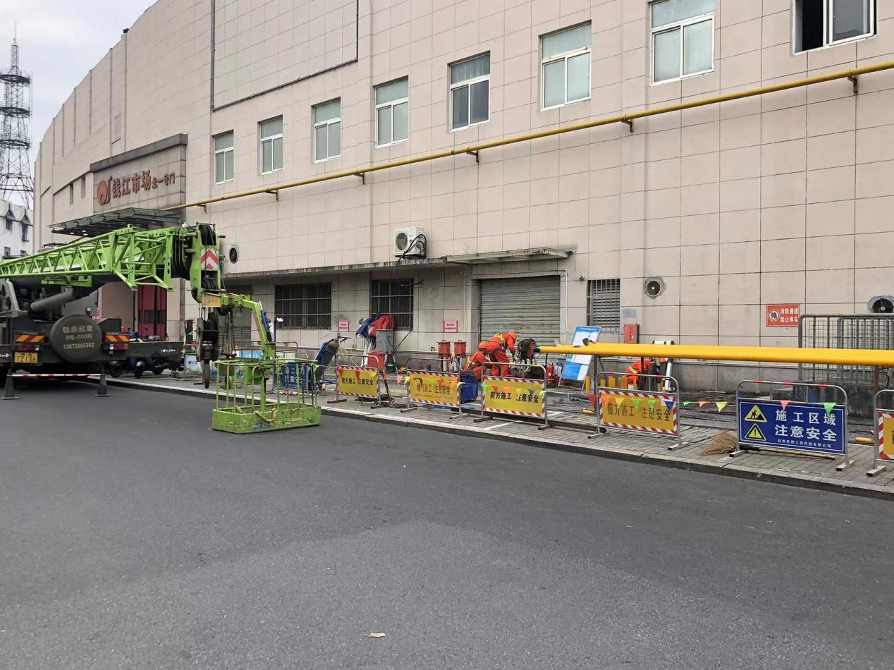 钱江商城有序推动室表燃气管路升级刷新工程