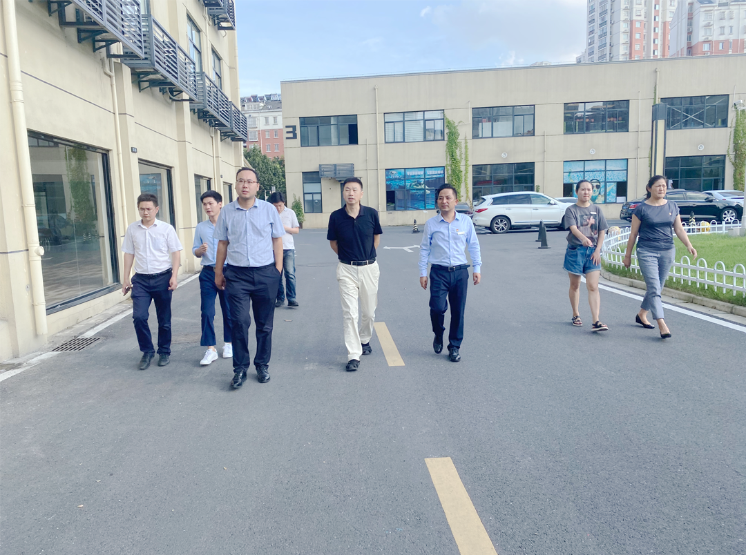 合肥市投资推进局副局长郭玉玺 光临庐阳CQ9电子文创园调查