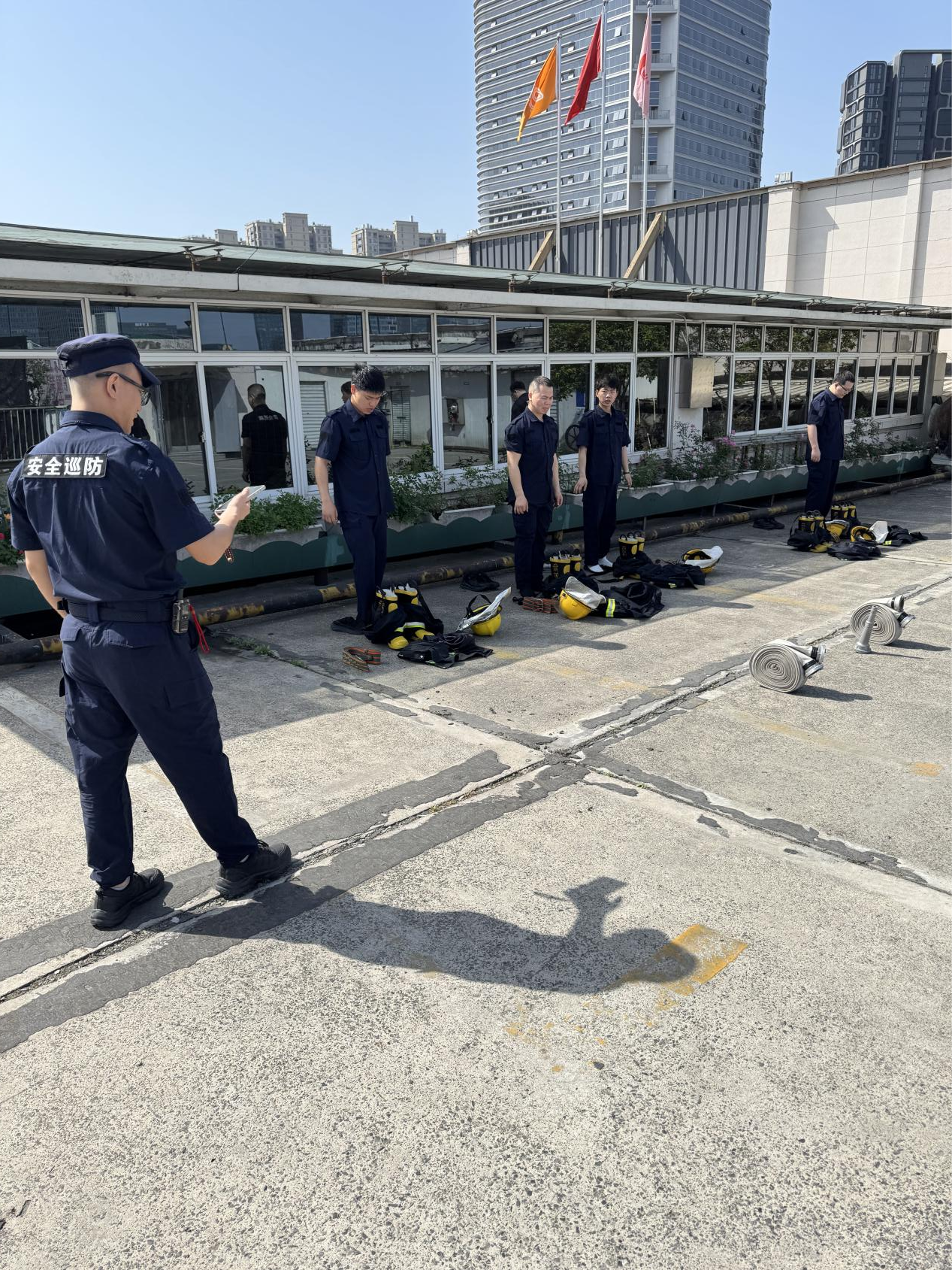 以练筑防——钱江商城安全员发展出水技术训练