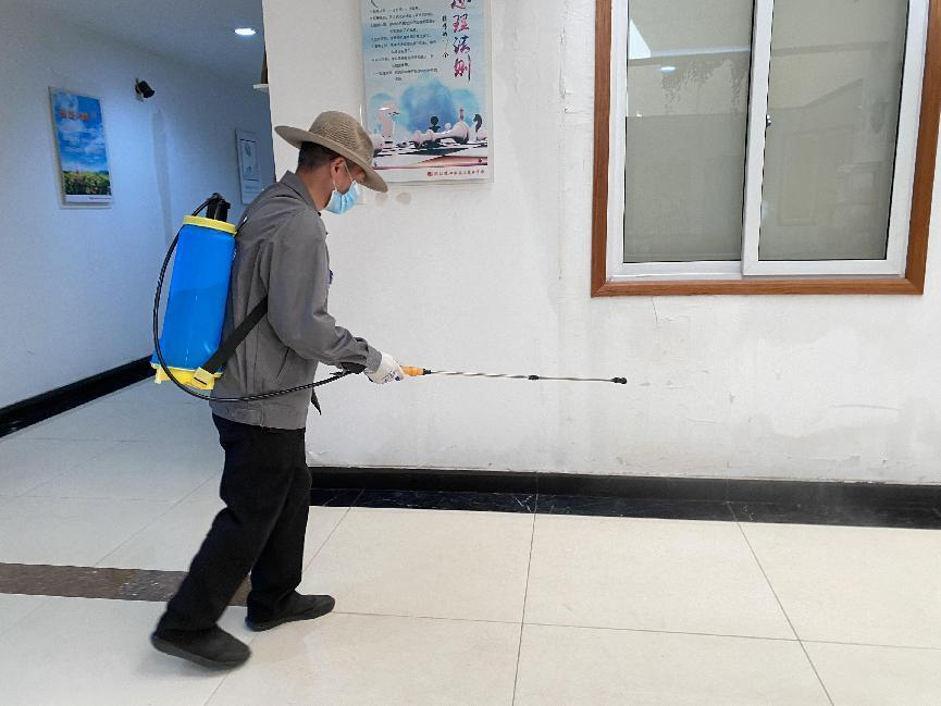 钱江商城做好日常消杀，筑牢安全樊篱