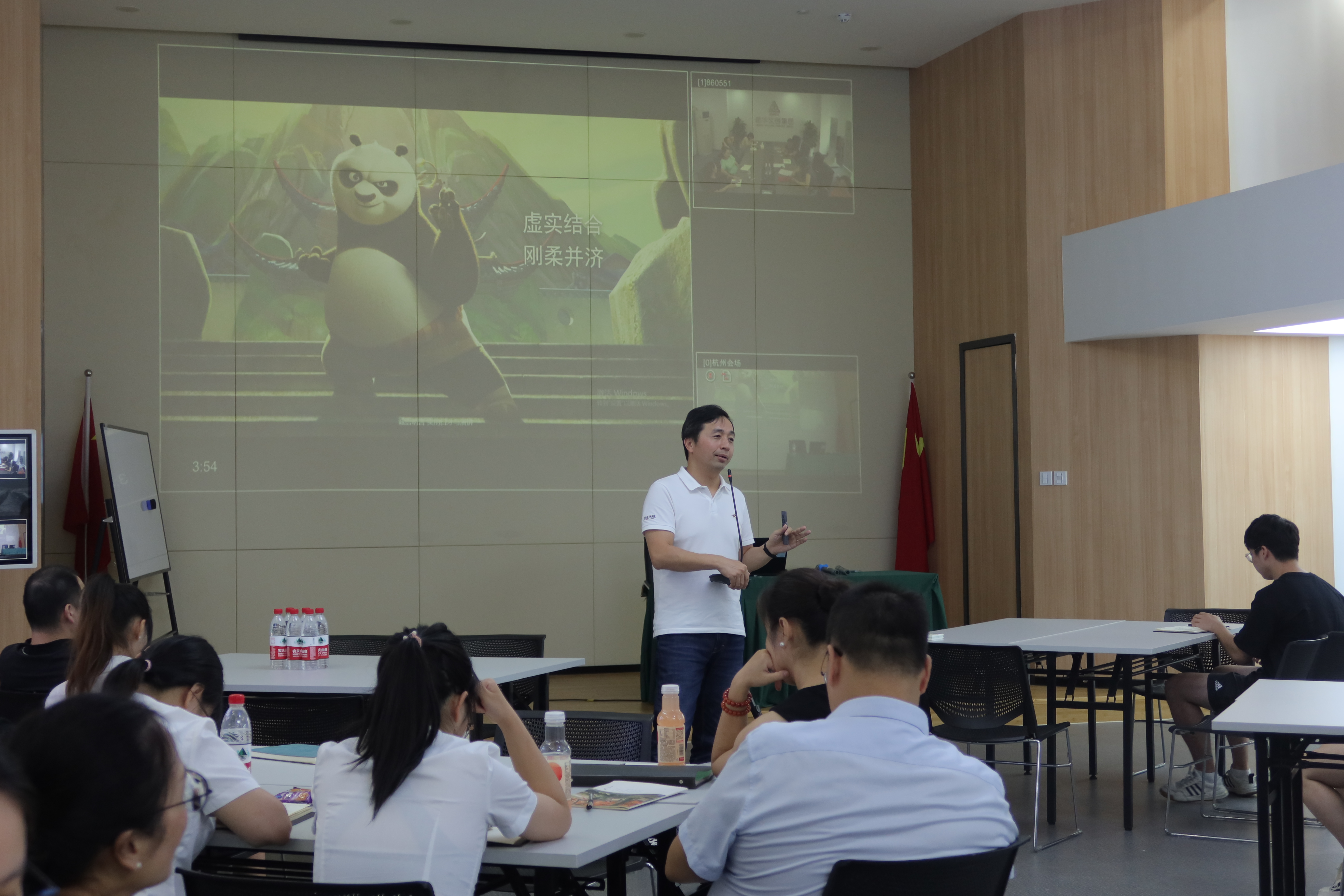 CQ9电子文创集团发展公家表白与演讲能力培训