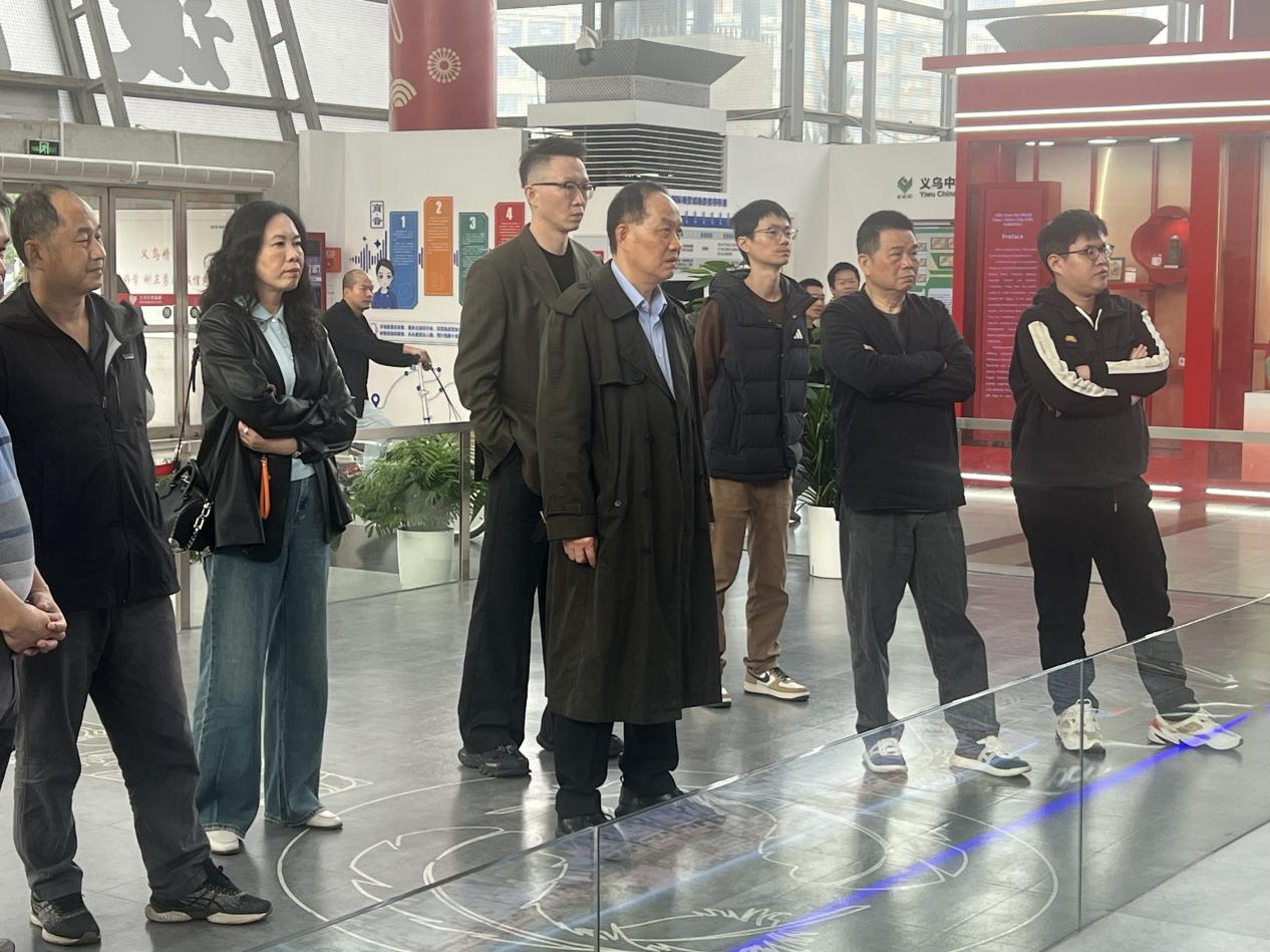 借鉴义乌经验，推动创新发展