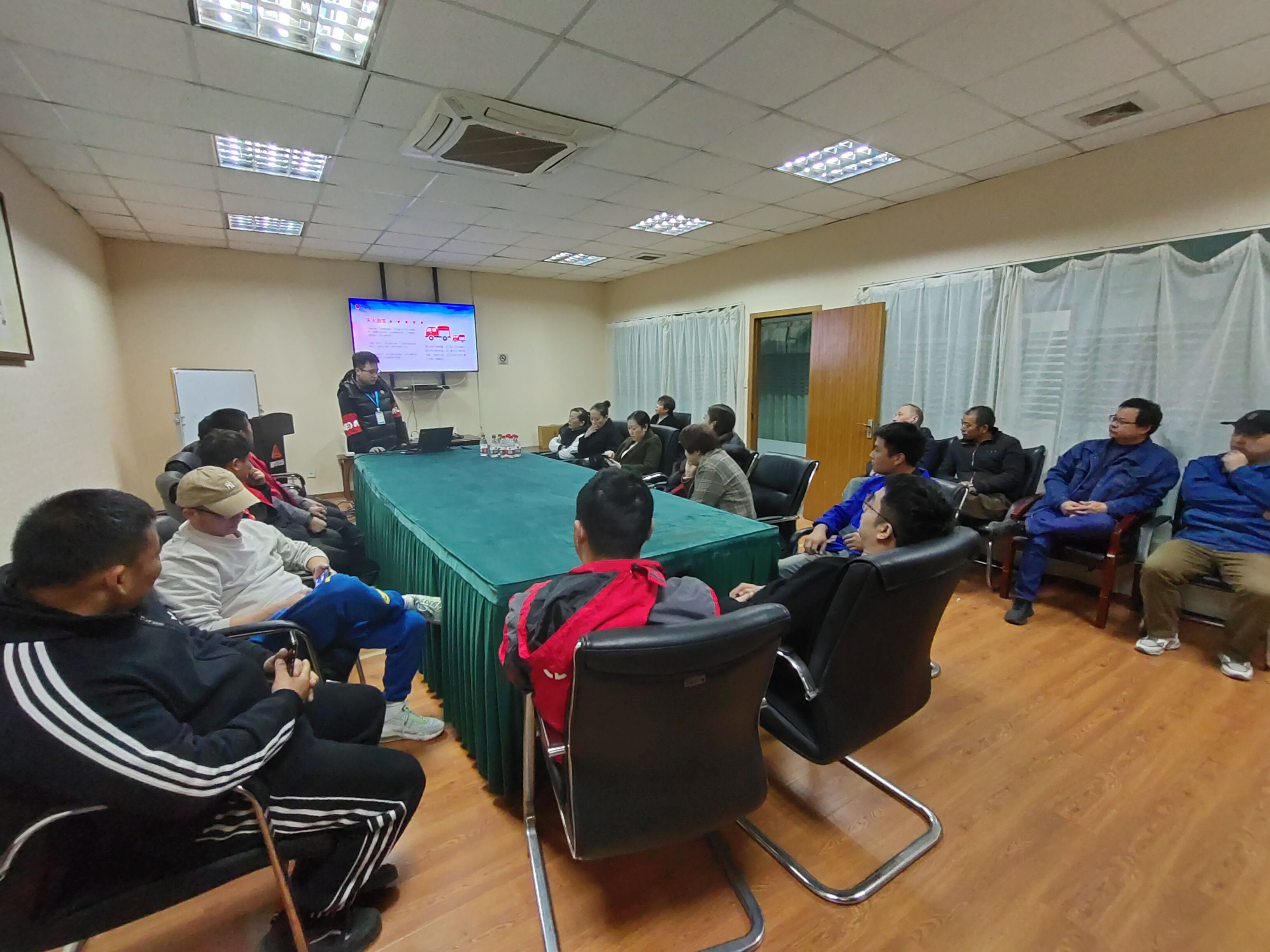 CQ9电子市场定期发展安全出产培训