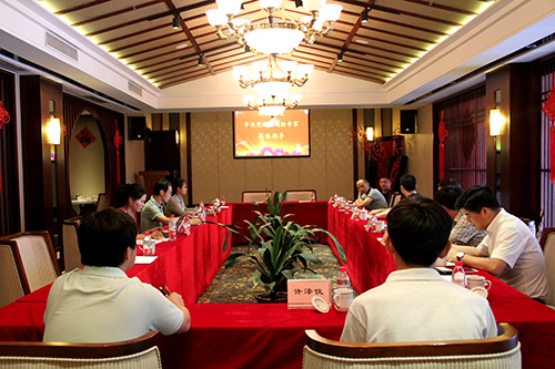 20150614中央党？翁庾樽夜饬 (2).jpg