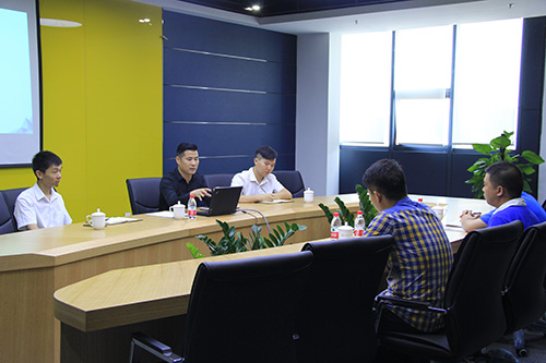 20160825区两新工委副书记金成武光临CQ9电子文创集团 (2).jpg